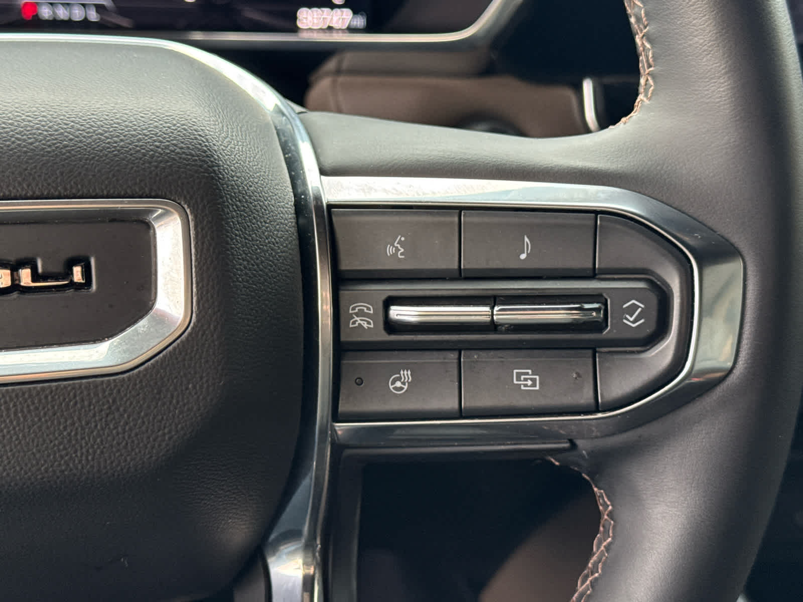 2023 GMC Canyon Denali