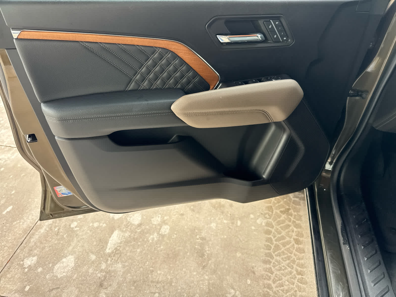 2023 GMC Canyon Denali