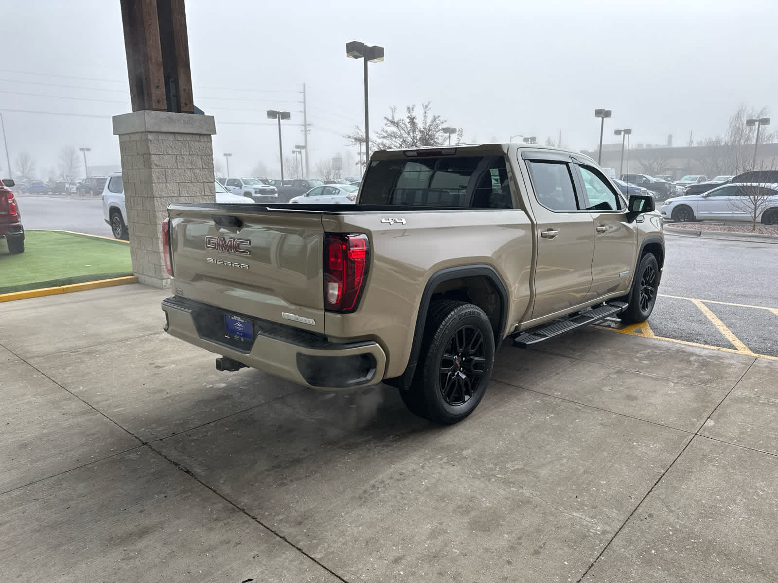2023 GMC Sierra 1500 Elevation