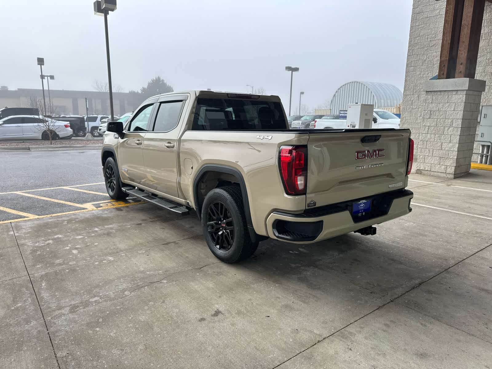 2023 GMC Sierra 1500 Elevation