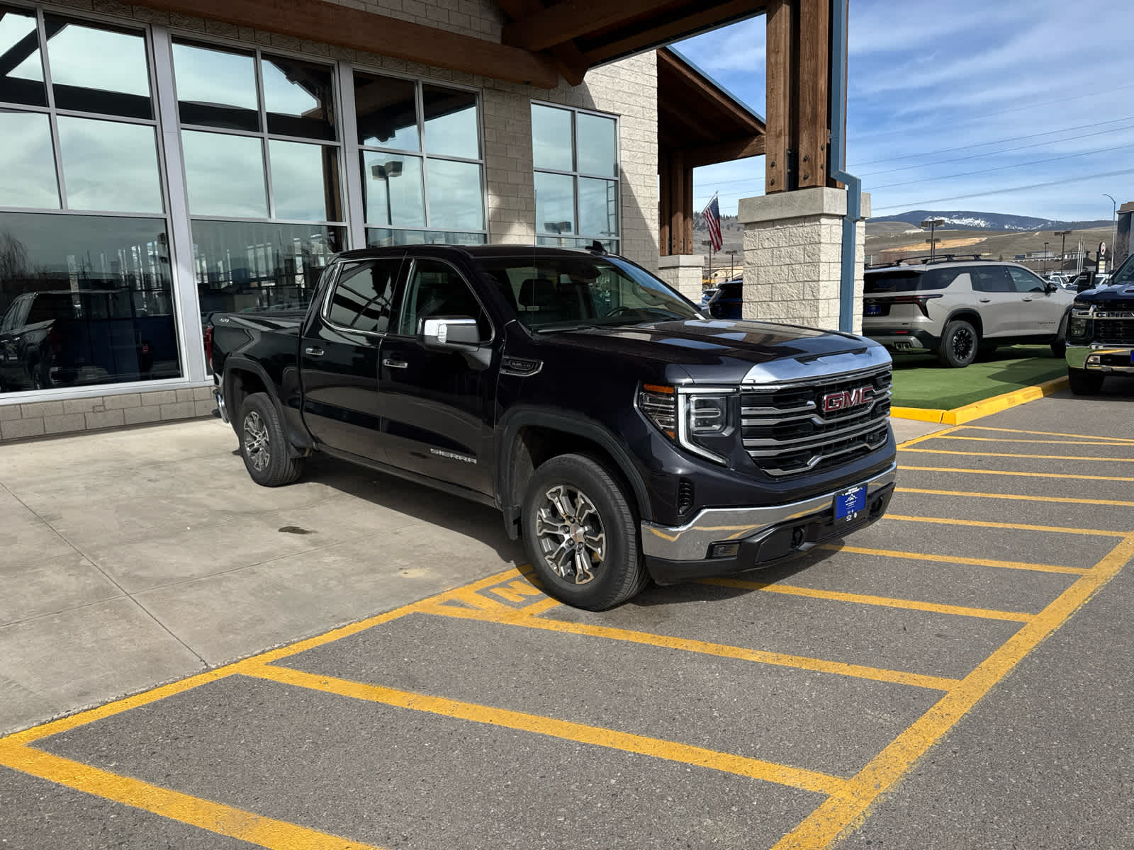 2025 GMC Sierra 1500 SLT