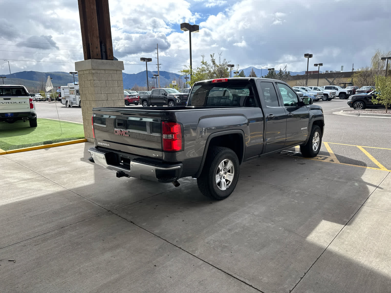 2015 GMC Sierra 1500 SLE