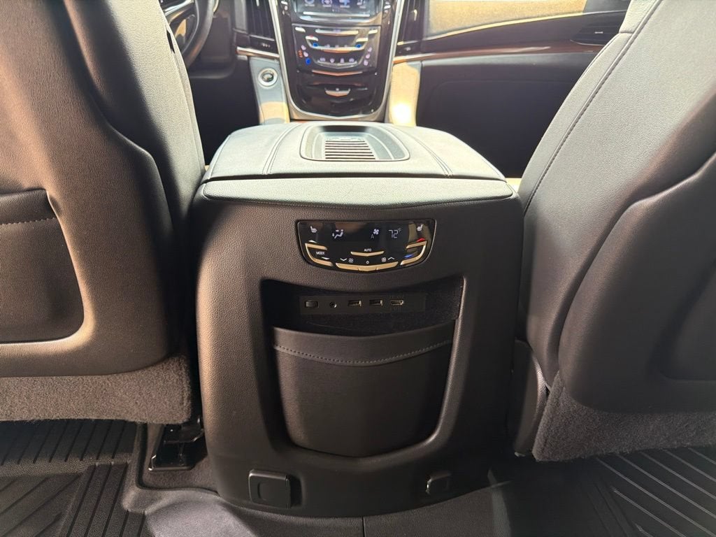 2020 Cadillac Escalade Premium Luxury