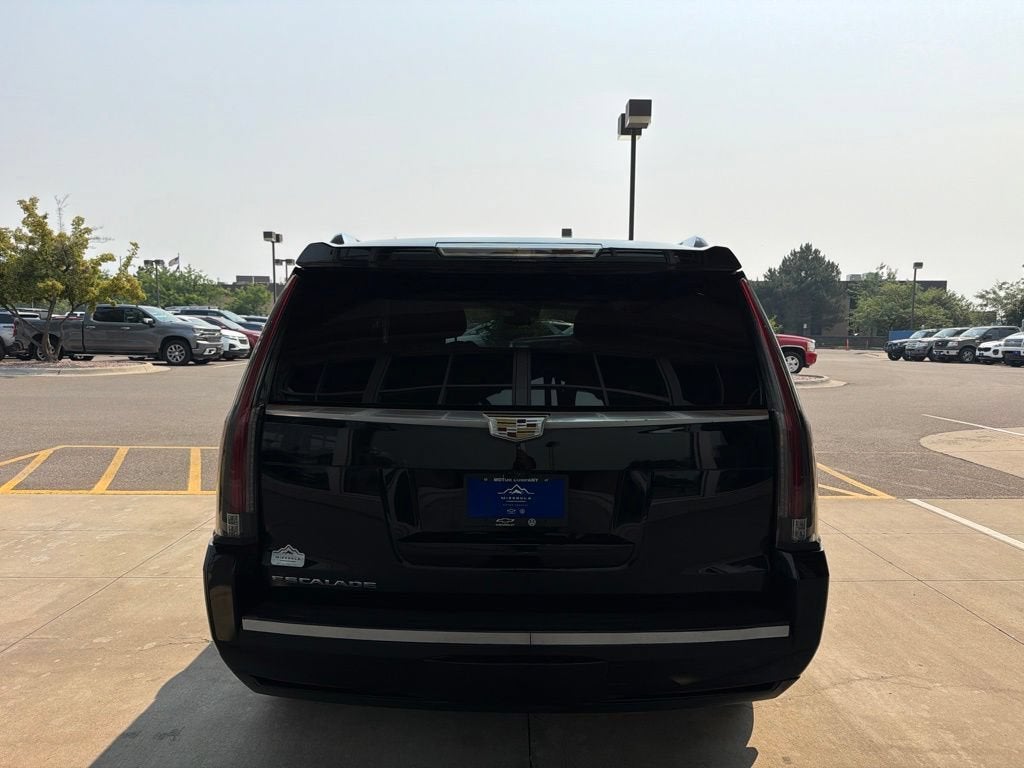 2020 Cadillac Escalade Premium Luxury