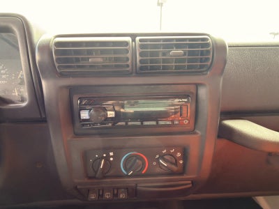 2000 Jeep Wrangler Sport
