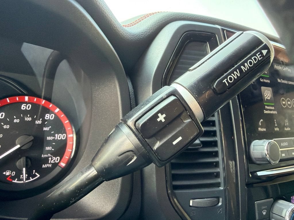 2021 Nissan TITAN Crew Cab PRO-4X 4x4