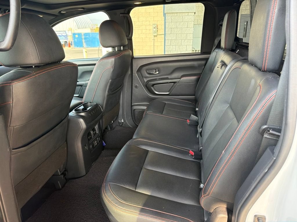 2021 Nissan TITAN Crew Cab PRO-4X 4x4