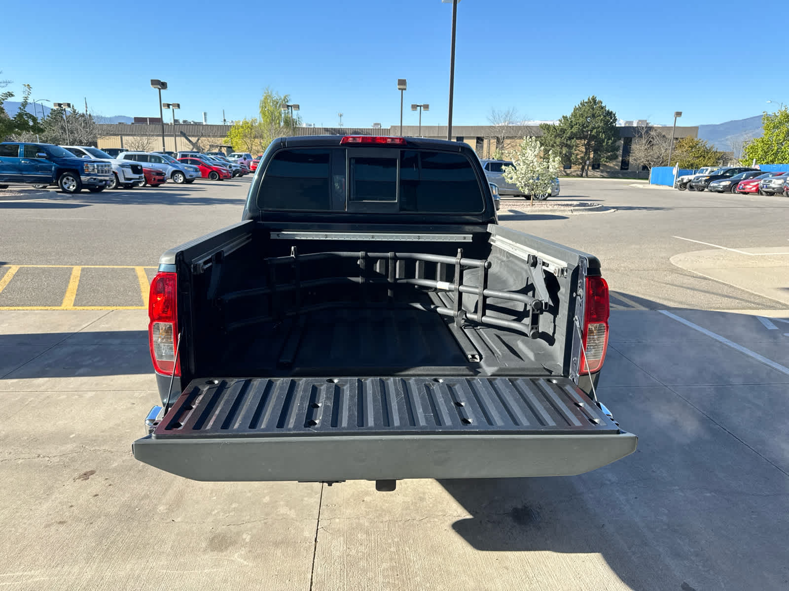 2016 Nissan Frontier SV