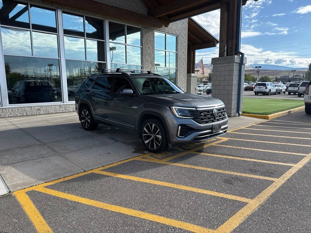 2024 Volkswagen Atlas 2.0T SEL Premium R-Line