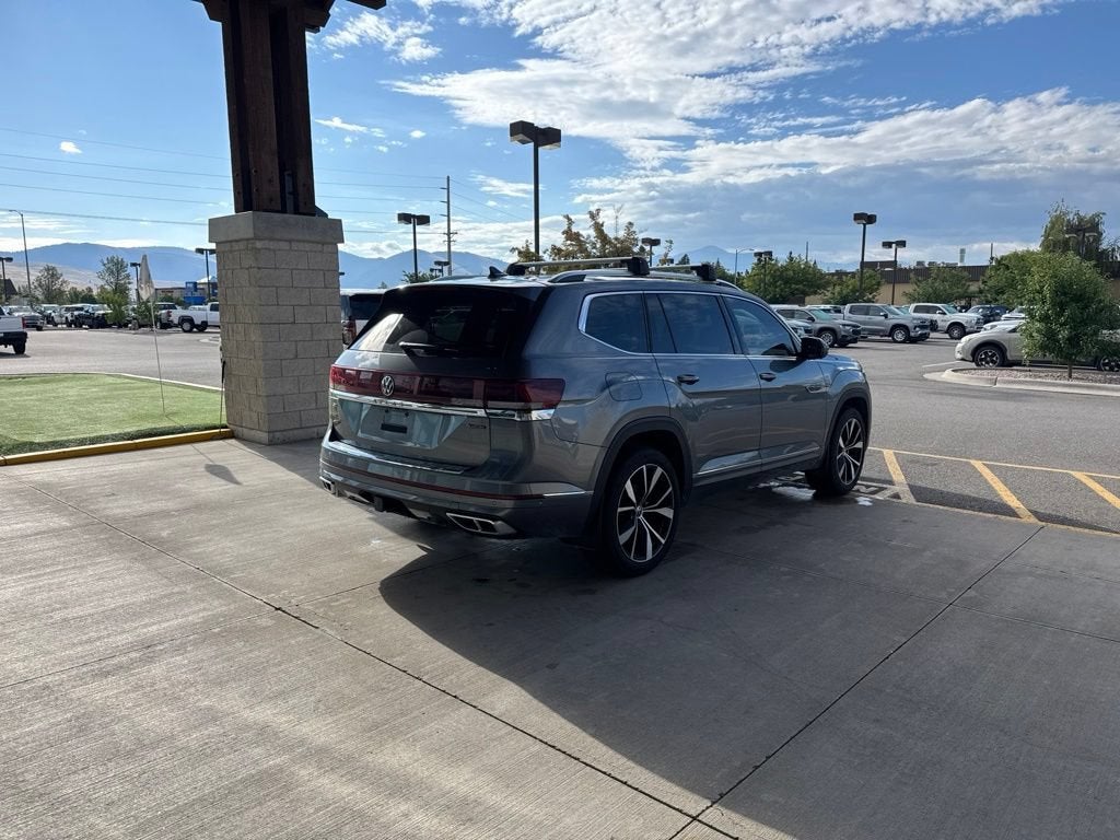 2024 Volkswagen Atlas 2.0T SEL Premium R-Line