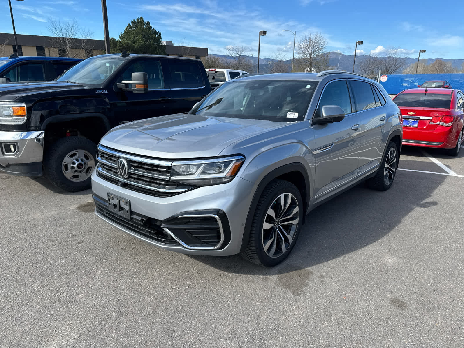 2020 Volkswagen Atlas Cross Sport 3.6L V6 SEL Premium R-Line