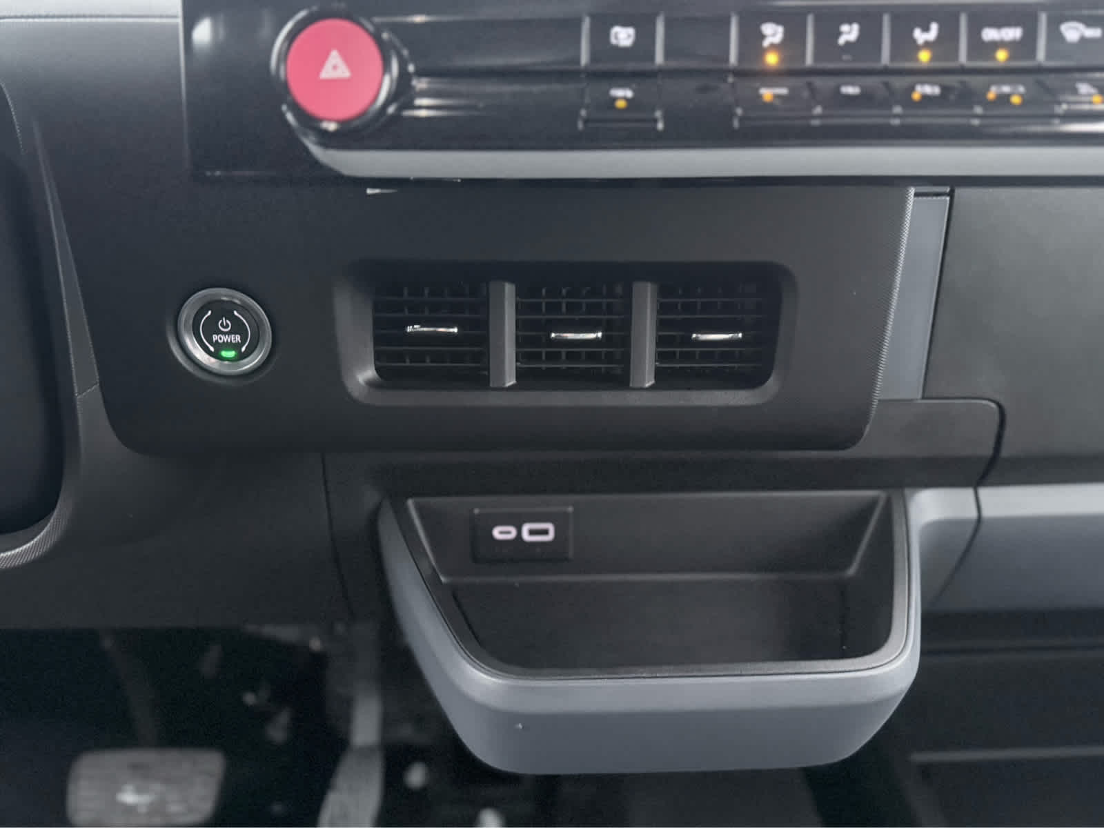 2025 Chevrolet BrightDrop 400 AWD 400