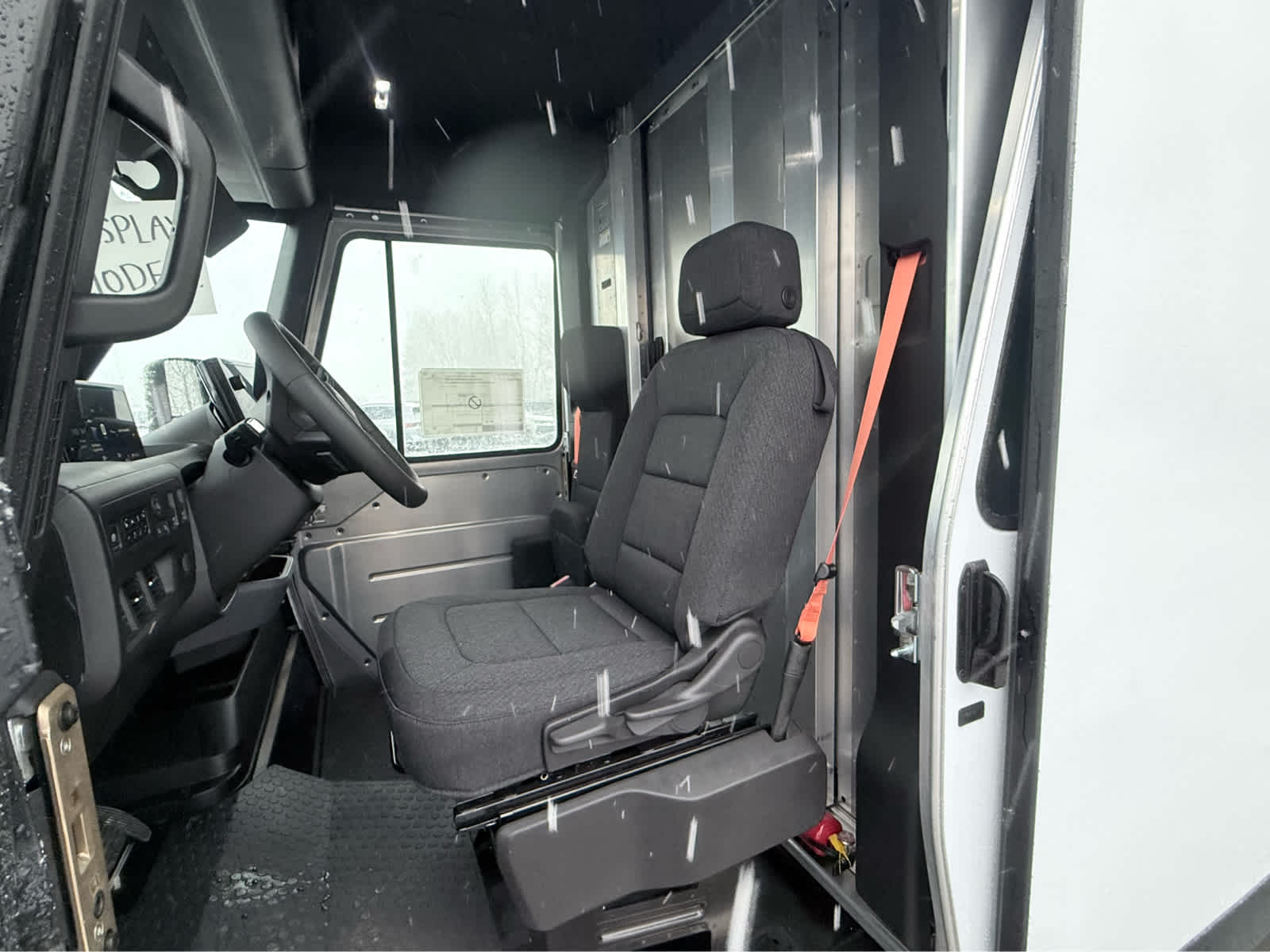 2025 Chevrolet BrightDrop 400 AWD 400