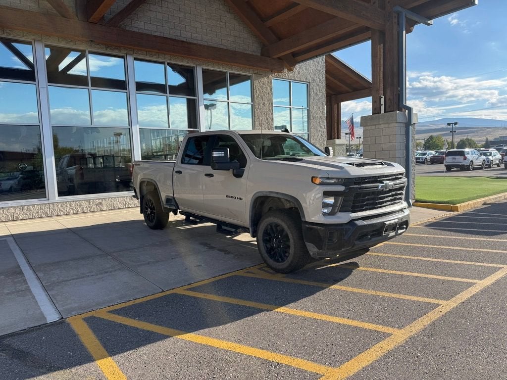 2026 Chevrolet Silverado 2500 HD Custom