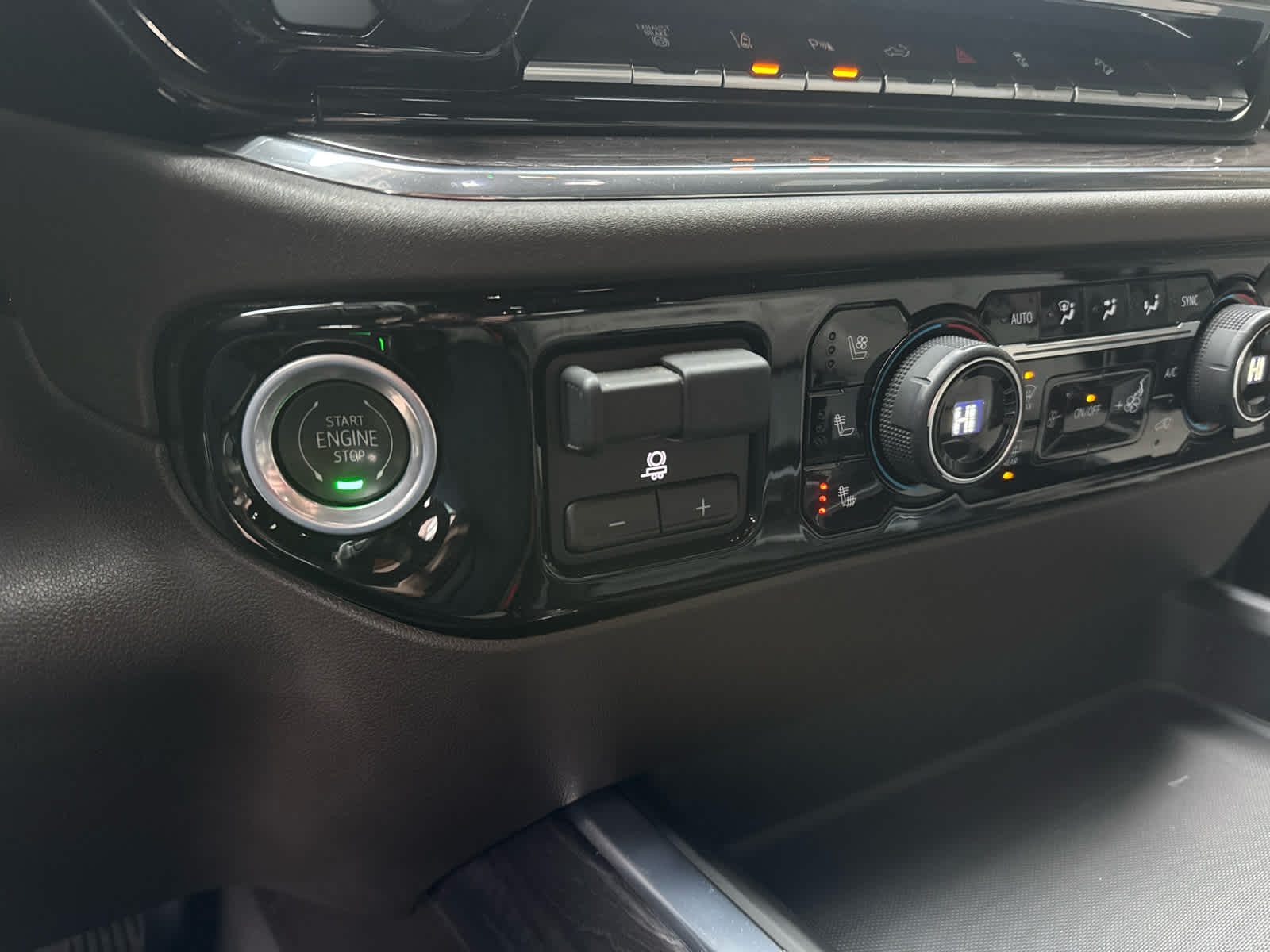 2024 Chevrolet Silverado 3500 HD LTZ