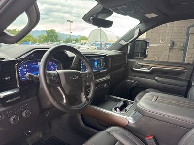 2024 Chevrolet Silverado 3500 HD High Country