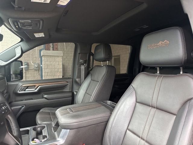2024 Chevrolet Silverado 3500 HD High Country