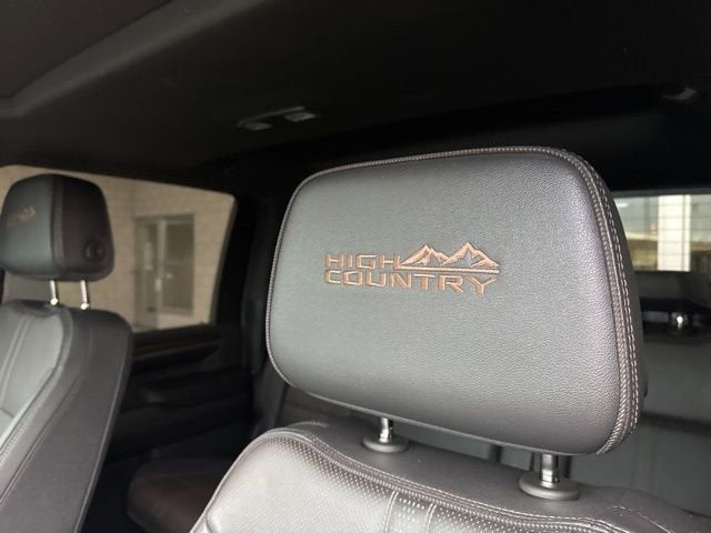 2024 Chevrolet Silverado 3500 HD High Country