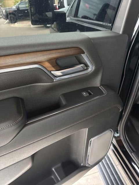 2024 Chevrolet Silverado 3500 HD High Country