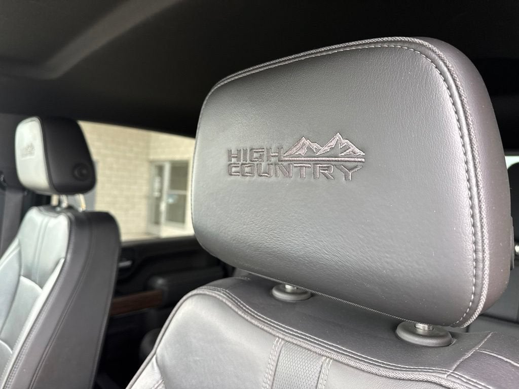 2022 Chevrolet Silverado 3500 HD High Country