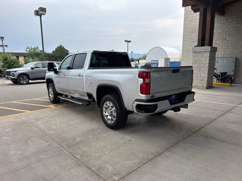 2022 Chevrolet Silverado 3500 HD High Country