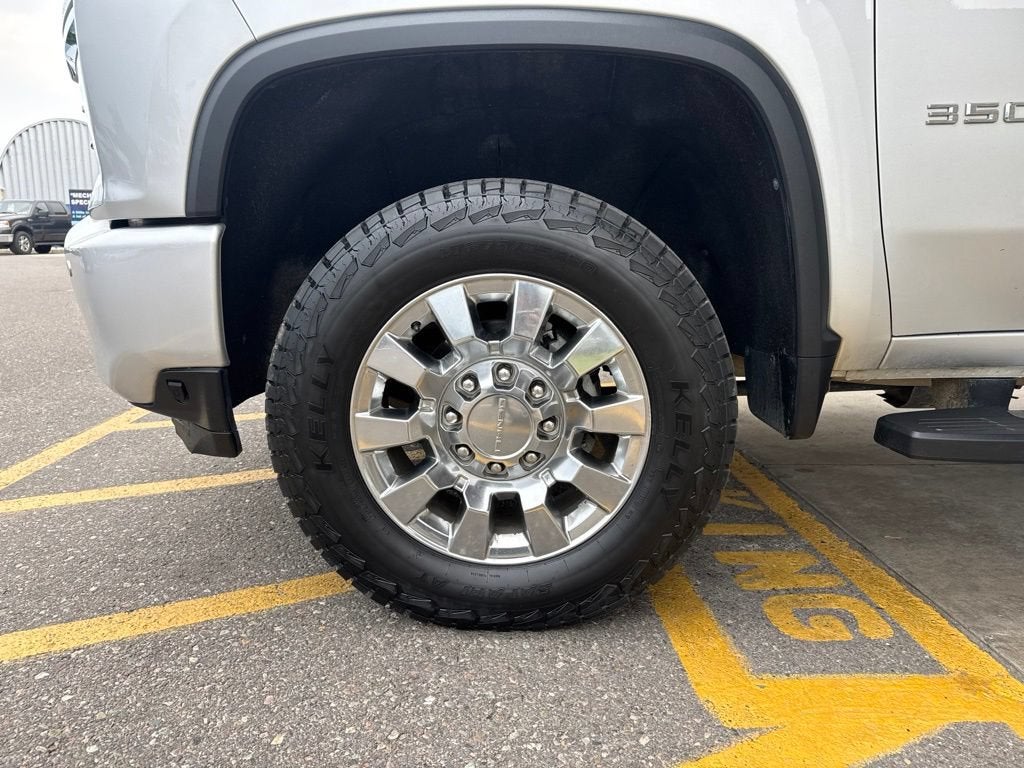 2022 Chevrolet Silverado 3500 HD High Country