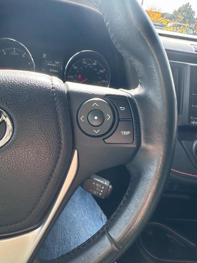 2016 Toyota RAV4 SE