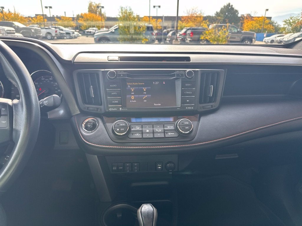 2016 Toyota RAV4 SE