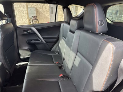 2016 Toyota RAV4 SE