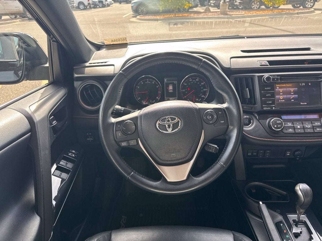 2016 Toyota RAV4 SE