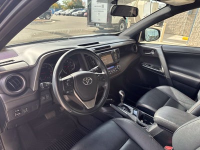 2016 Toyota RAV4 SE