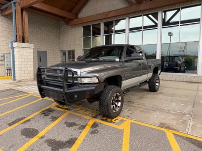 2002 Dodge Ram 2500 4dr Quad Cab 139" WB HD 4WD