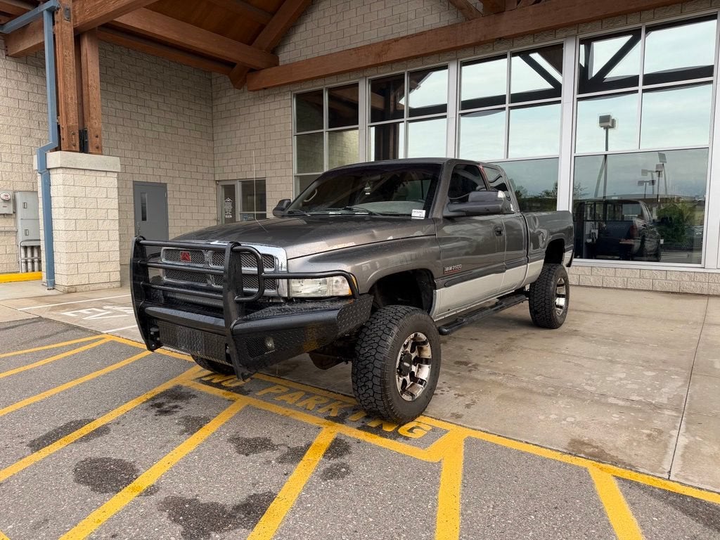 2002 Dodge Ram 2500 4dr Quad Cab 139" WB HD 4WD