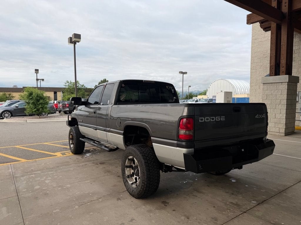 2002 Dodge Ram 2500 4dr Quad Cab 139" WB HD 4WD