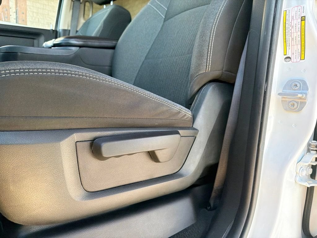 2019 RAM 3500 Tradesman Crew Cab 4x4 6'4" Box