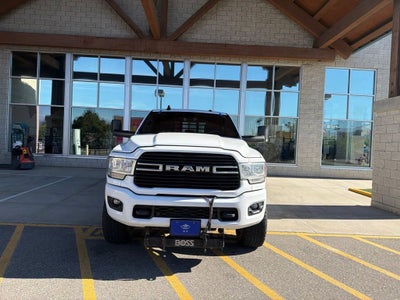 2019 RAM 3500 Big Horn Crew Cab 4x4 8' Box