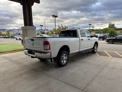2022 RAM 2500 Tradesman Crew Cab 4x4 8' Box