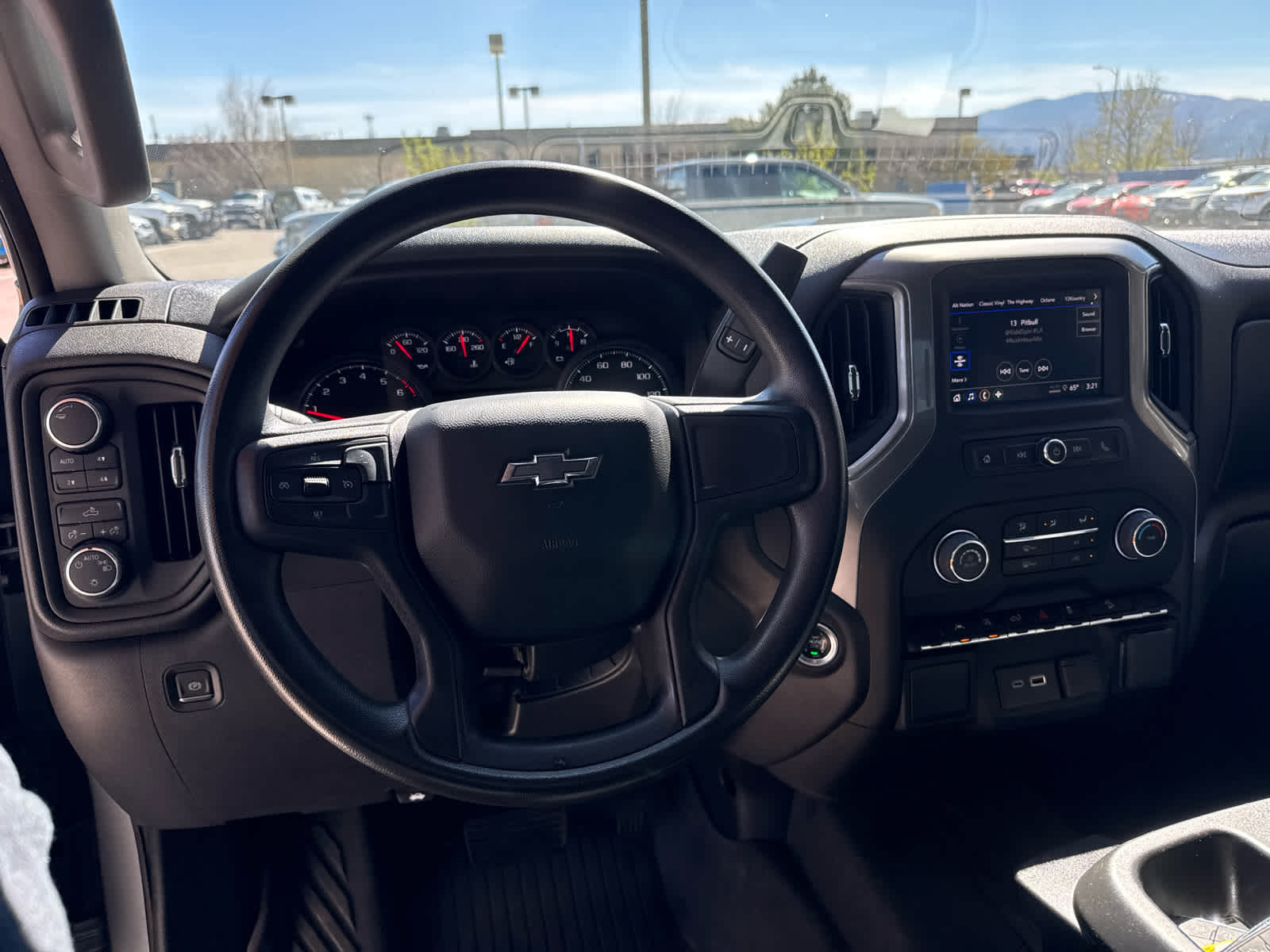 2024 Chevrolet Silverado 1500 Custom Trail Boss