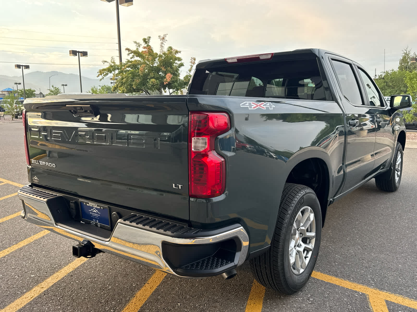 2025 Chevrolet Silverado 1500 LT (2FL)