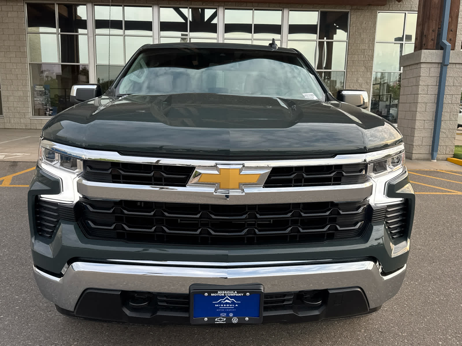 2025 Chevrolet Silverado 1500 LT (2FL)