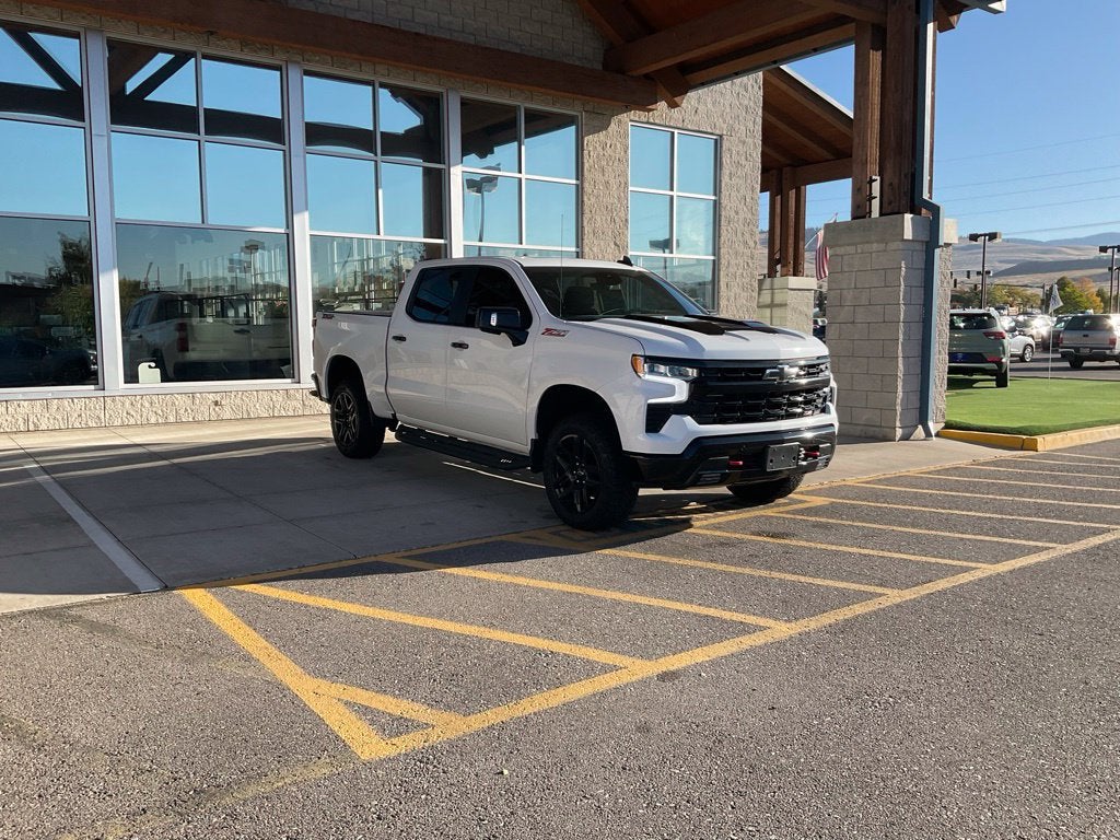 2024 Chevrolet Silverado 1500 LT Trail Boss