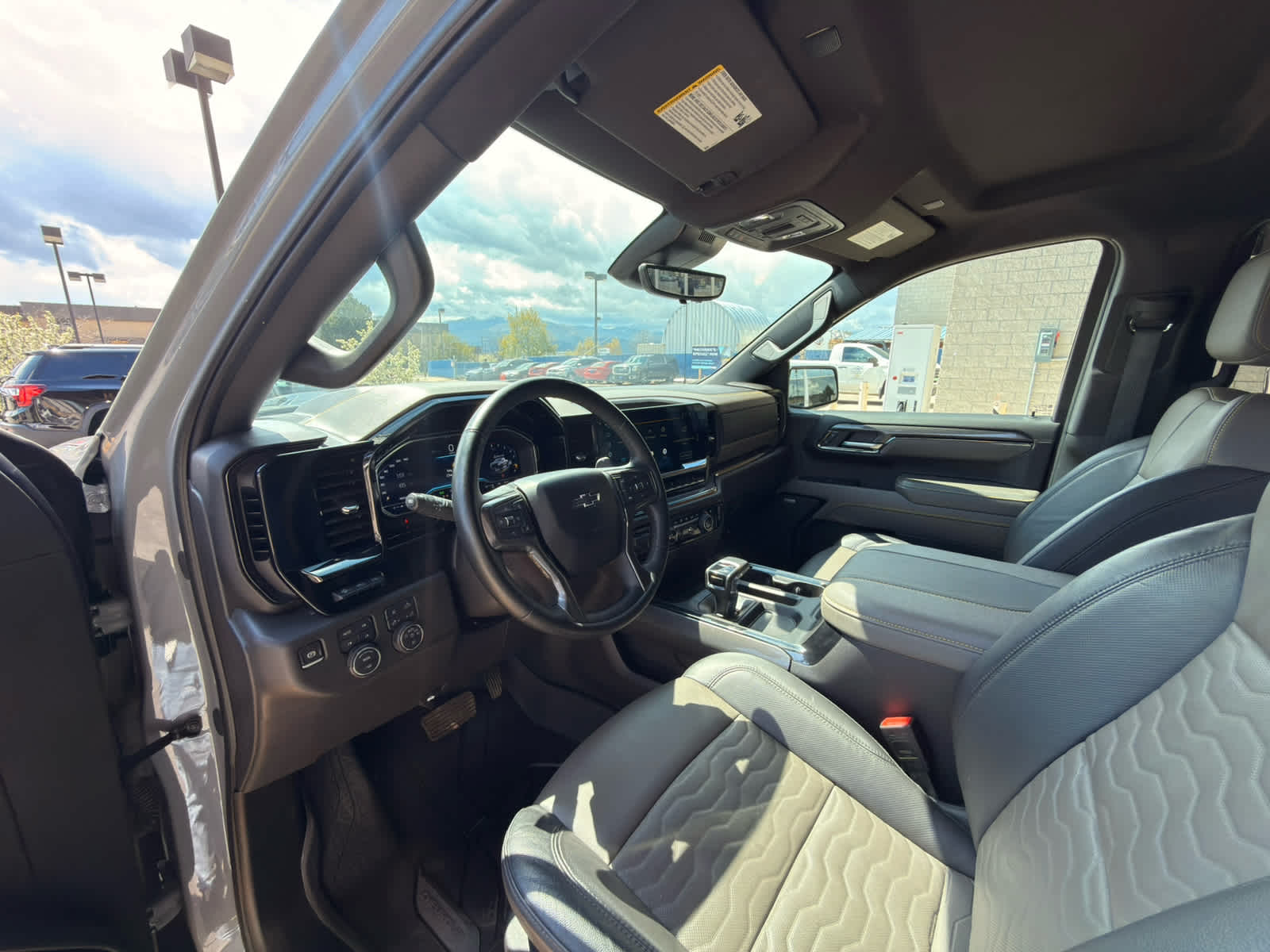 2024 Chevrolet Silverado 1500 ZR2