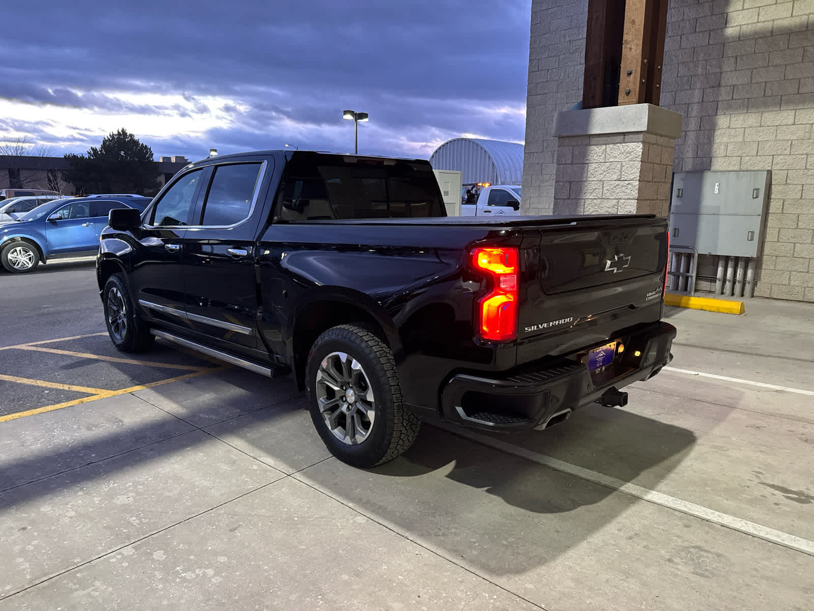 2023 Chevrolet Silverado 1500 High Country