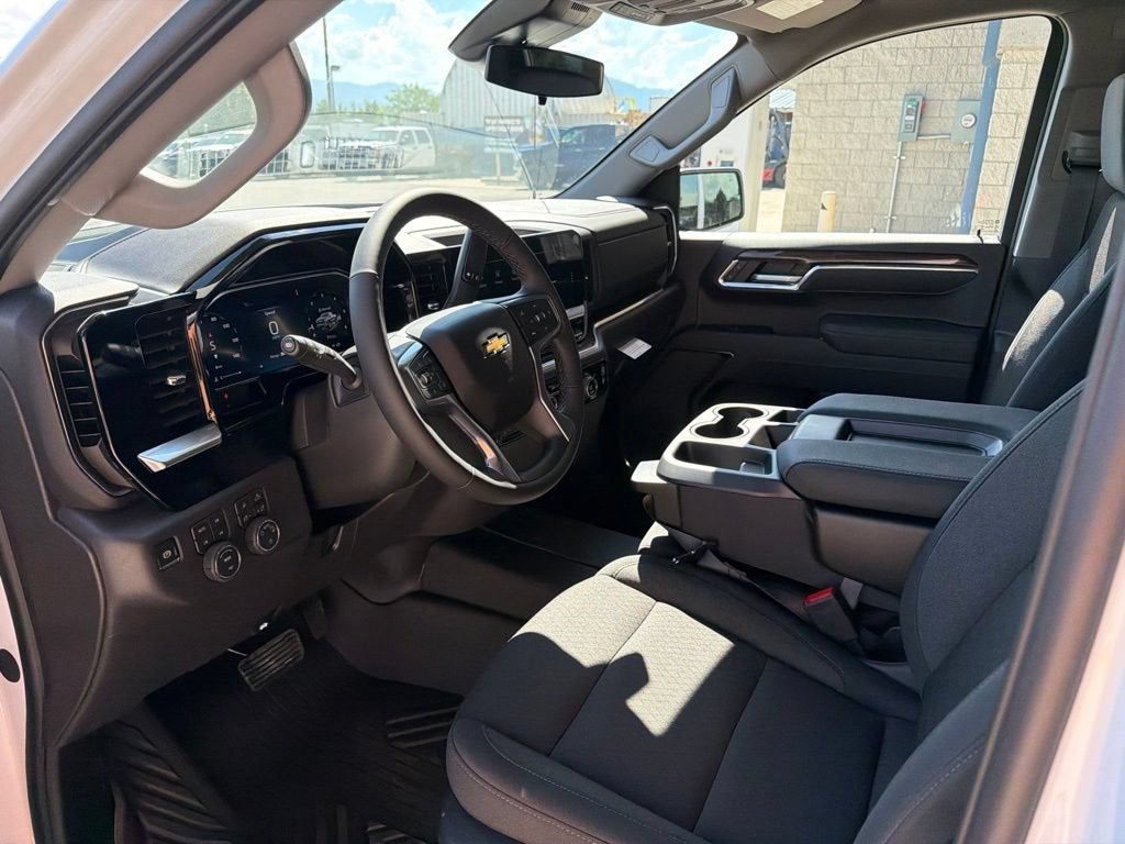 2026 Chevrolet Silverado 1500 LT - Photo 10