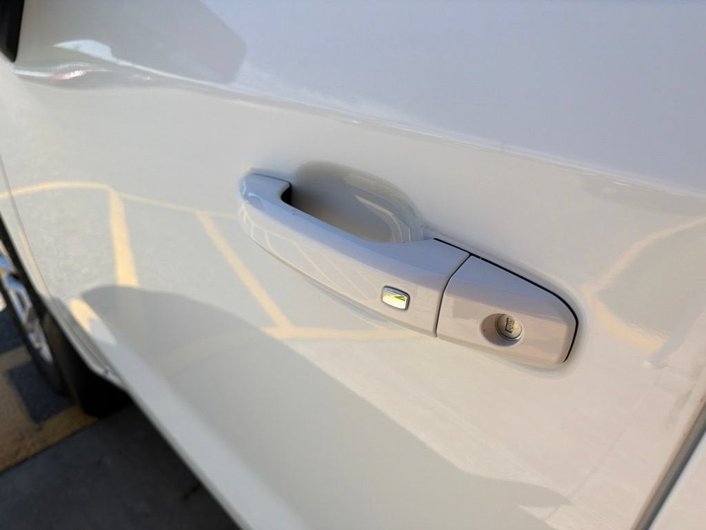 2026 Chevrolet Silverado 1500 LT - Photo 9
