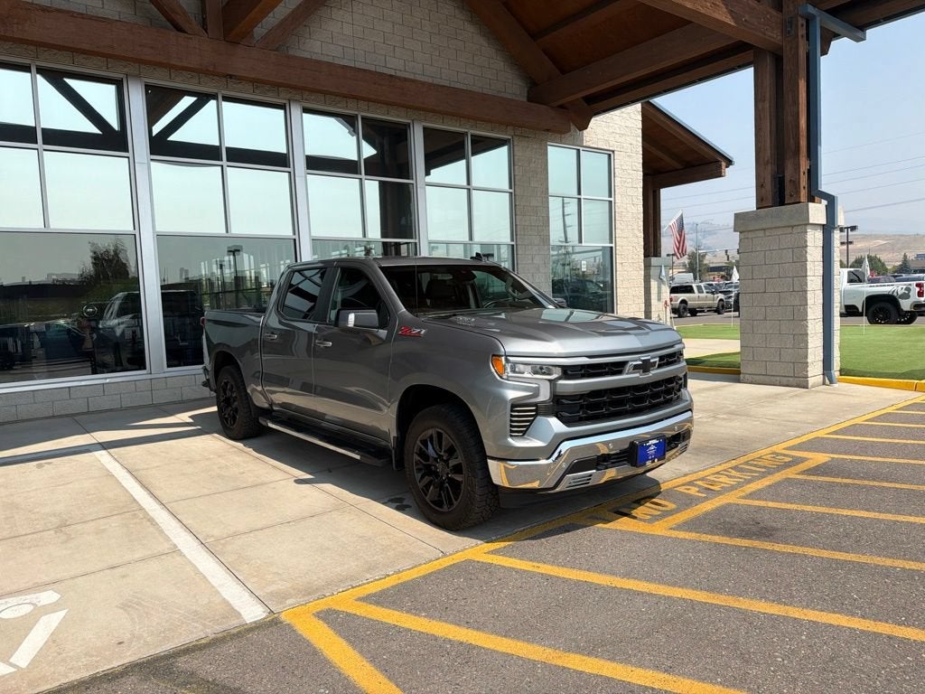 2025 Chevrolet Silverado 1500 RST