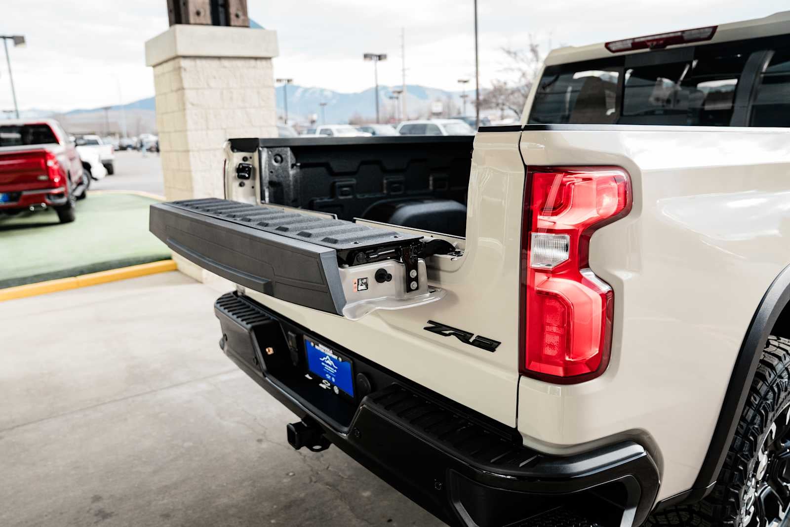 2026 Chevrolet Silverado 1500 ZR2