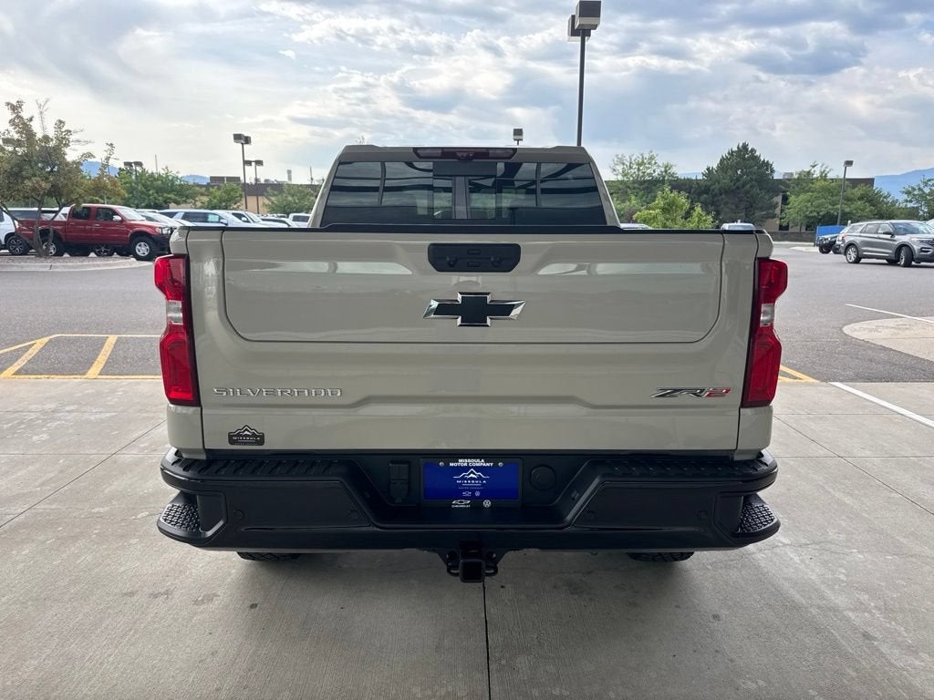 2026 Chevrolet Silverado 1500 ZR2