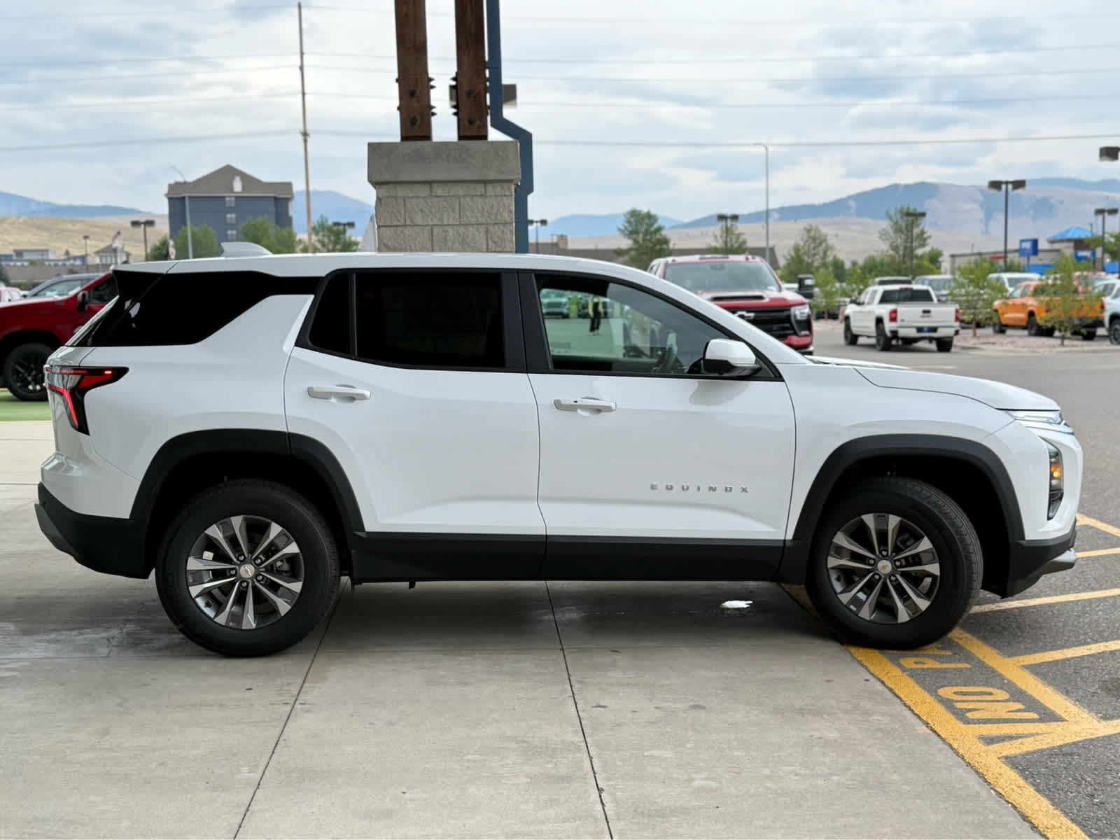 2026 Chevrolet Equinox LT