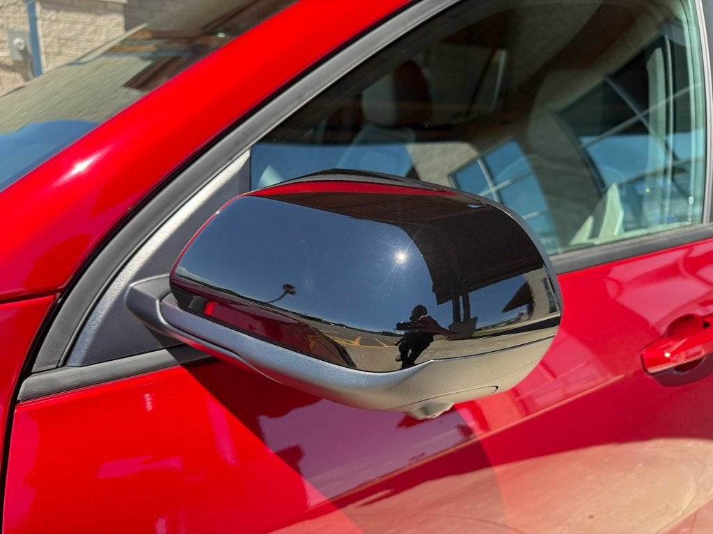 2027 Chevrolet Equinox LT - Photo 8